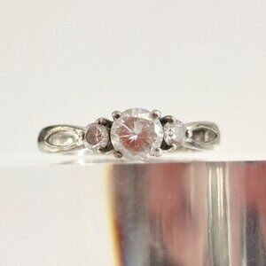 Tripe Stone Round Cut Cubic Zirconia Ring Split Shank Ring - sz 9